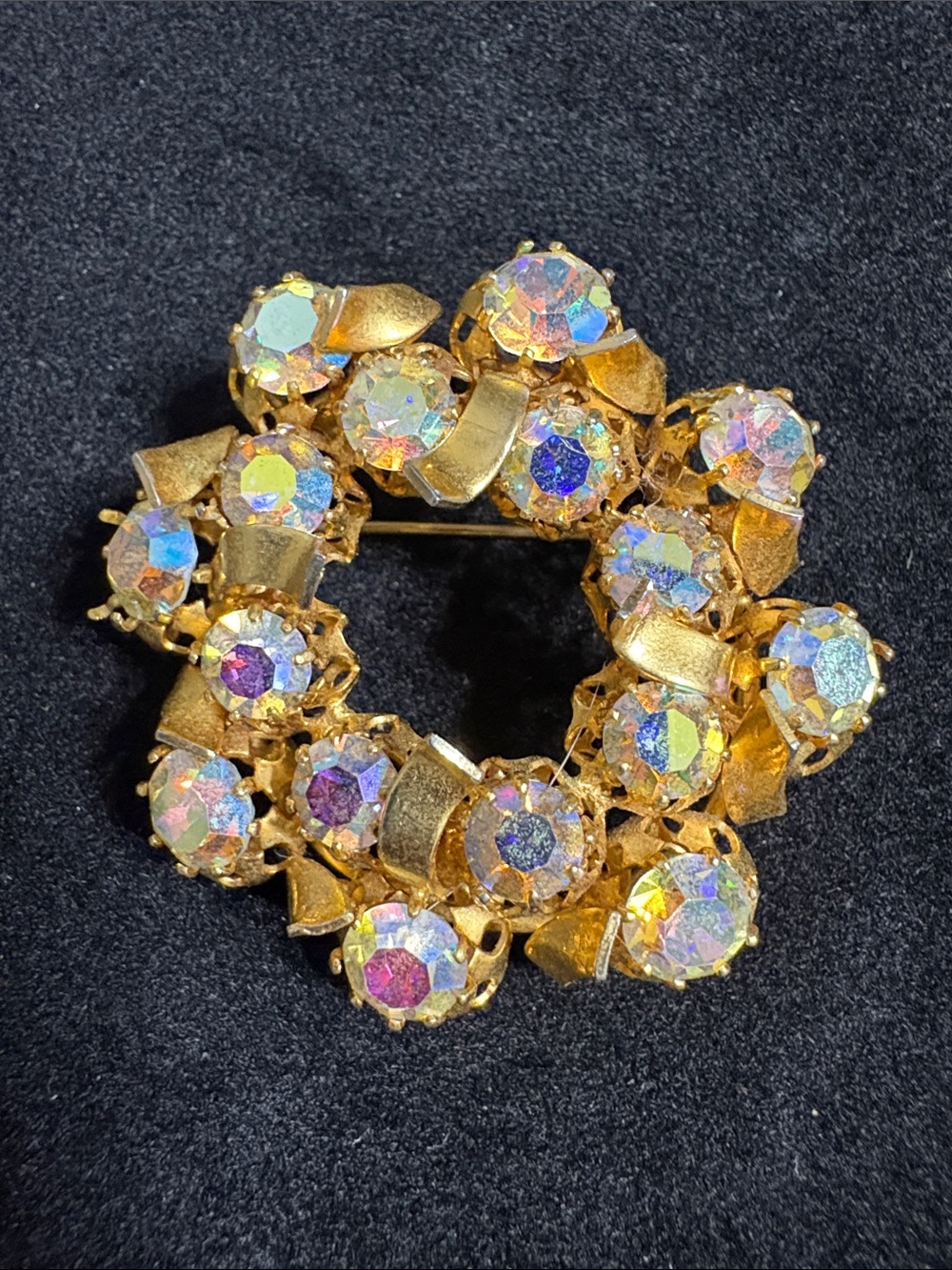 Gold-Tone Aurora Borealis Rhinestones Wreath Brooch - Women Jewelry